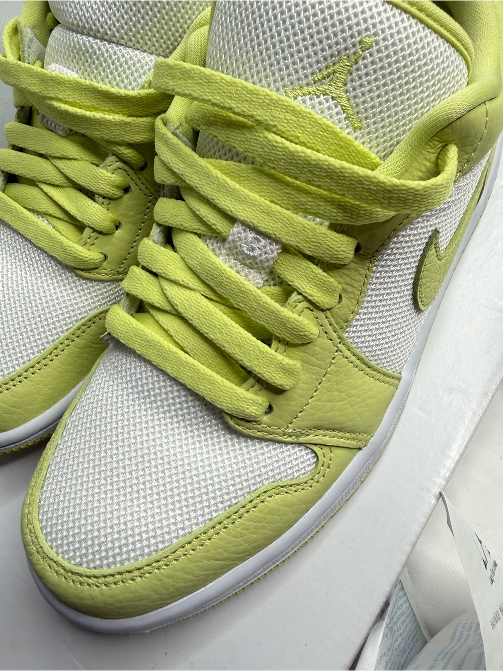 Air Jordan 1 Low SE "Limelight" sneaker, featuring a vibrant lime-green and whit - Picture 5 of 6